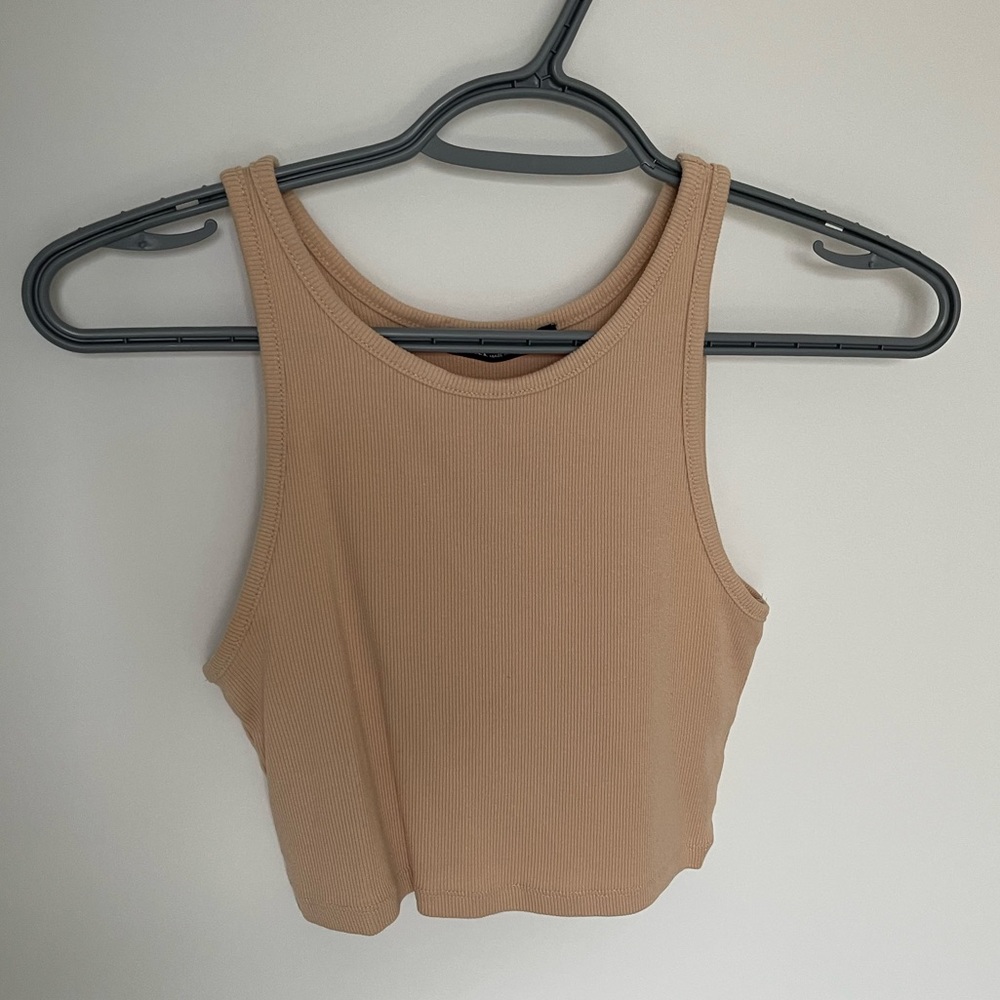 Zara Racerback Cropped Laser - Picture 2 of 2